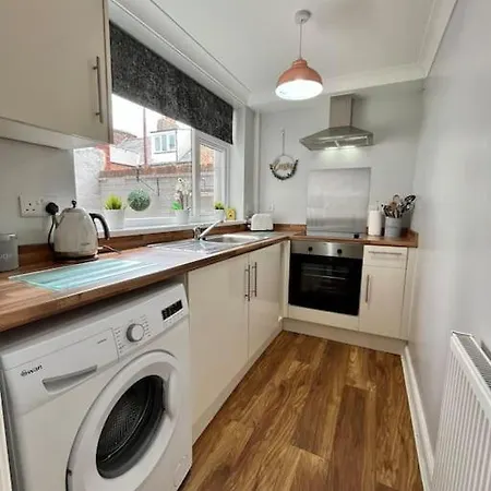 Scoresby Quarters - Whitby